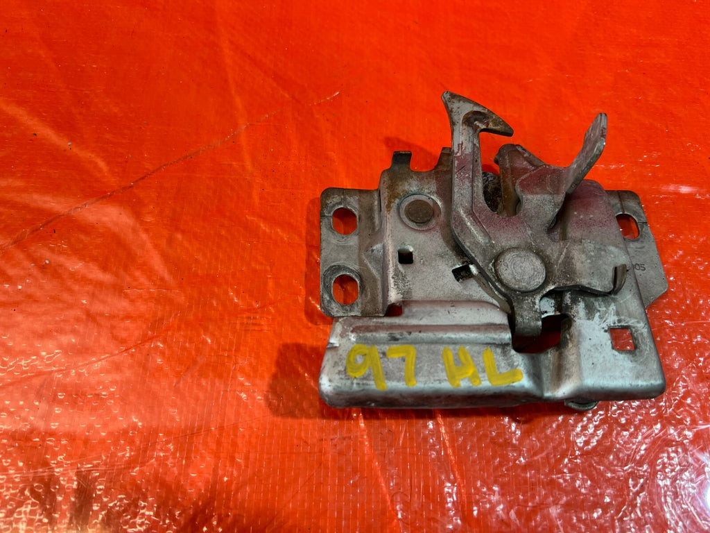 96 00 HONDA CIVIC HOOD LATCH LOCKING MECHANISM   OEM FACTORY 74120 S01 A04   #973