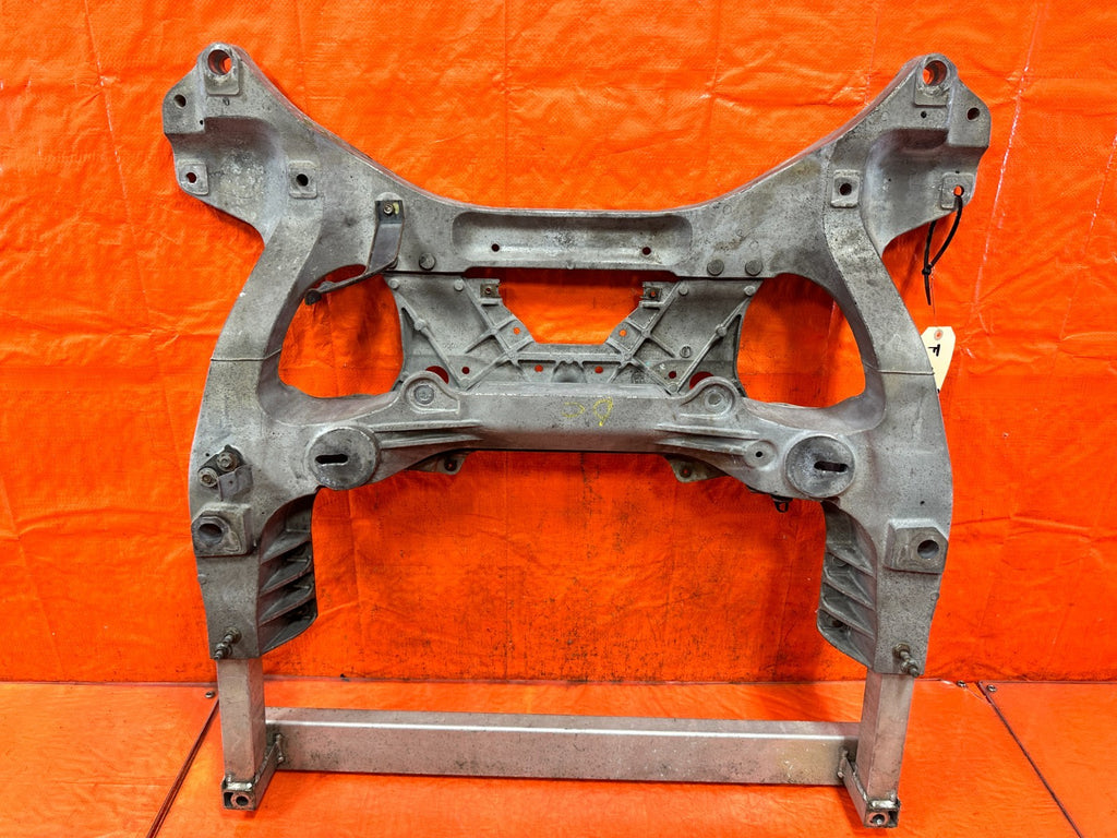 08 15 INFINITI G37 COUPE & CONVERTIBLE FRONT SUBFRAME CROSSMEMBER K FRAME   3280