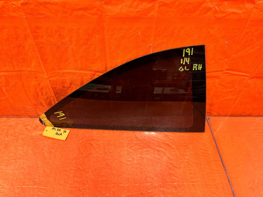 96 00 HONDA CIVIC   2D COUPE PASSENGER RIGHT REAR QUARTER 1/4 GLASS OE OEM #1910