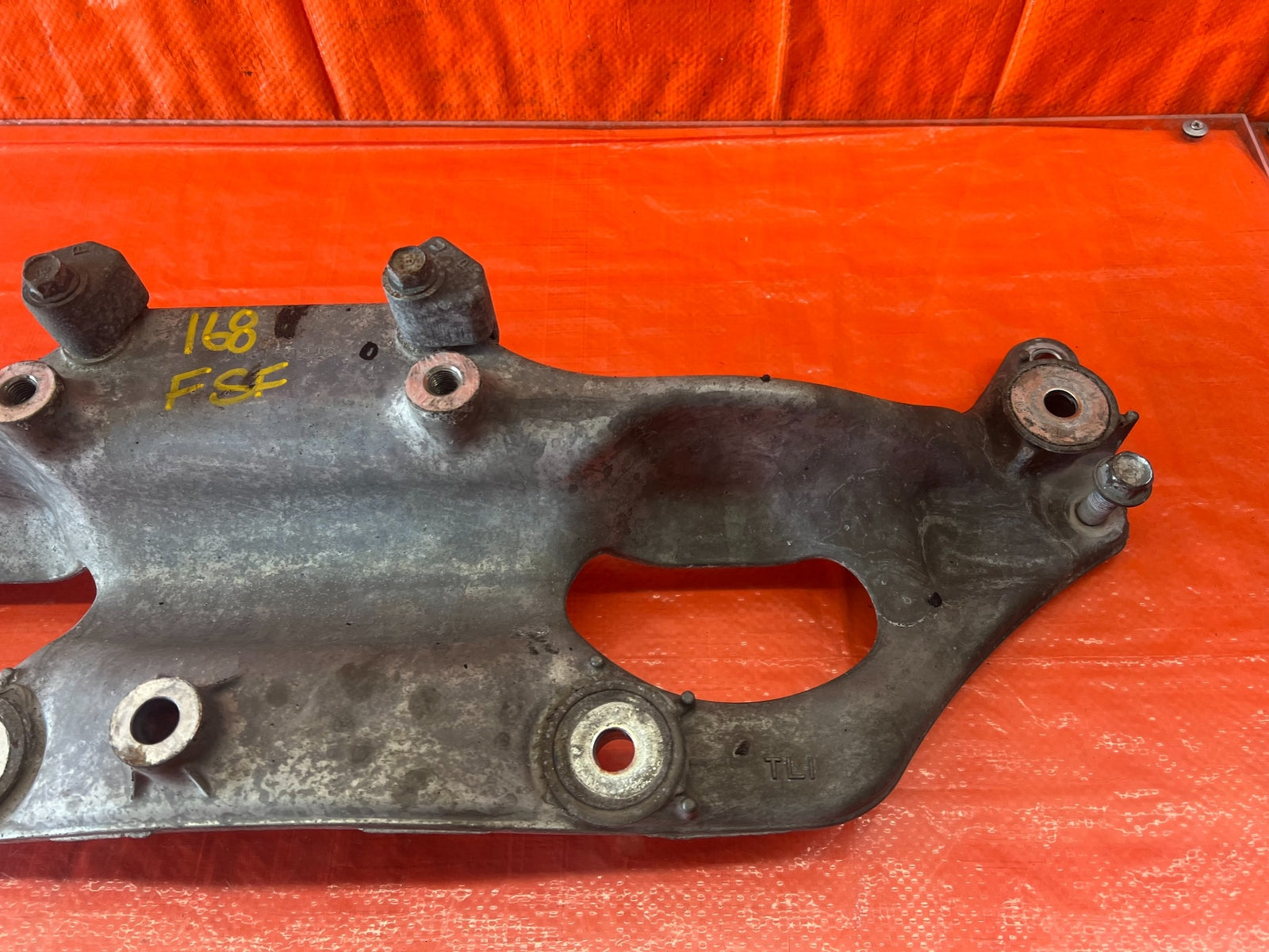 09 14 ACURA TSX 2.4L   FRONT ALUMINUM SUB FRAME CROSSMEMBER REINFORCEMENT BRACE5