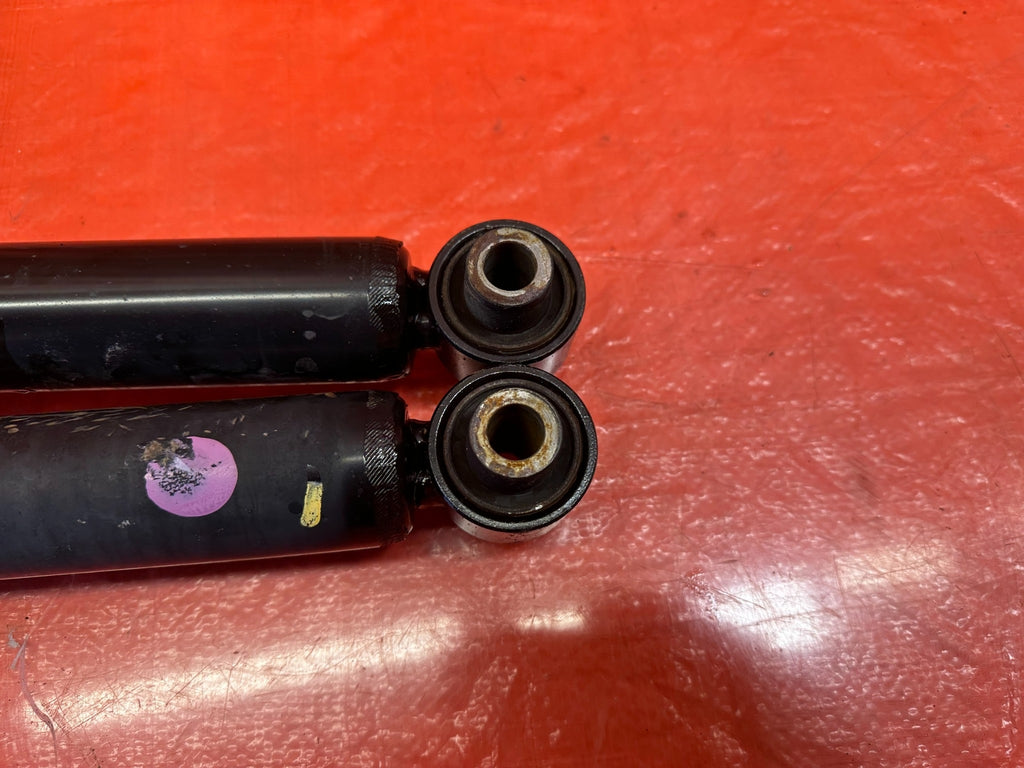 13 16 HYUNDAI GENESIS COUPE   LEFT AND RIGHT REAR SHOCK ABSORBERS SHOCKS OEM 21911