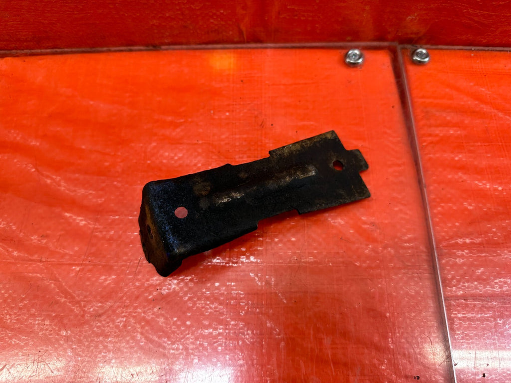 96 00 HONDA CIVIC POWER STEERING RESERVOIR TANK BOTTLE MOUNTING BRACKET OEM #2213