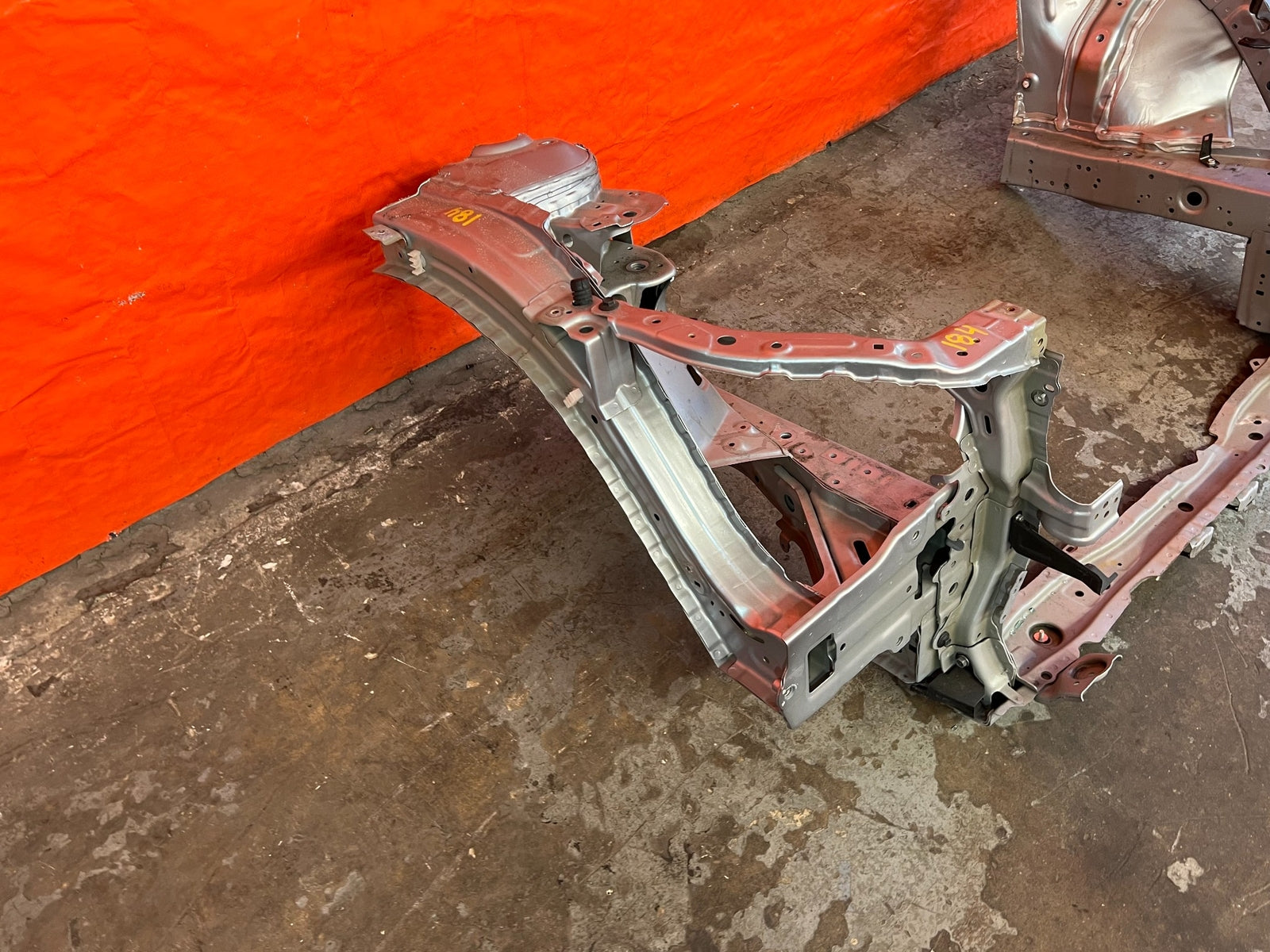 18 21 HONDA ACCORD   FRONT CHASSIS SHOCK TOWER RADIATOR SUPPORT BODY CUT OEM 18414