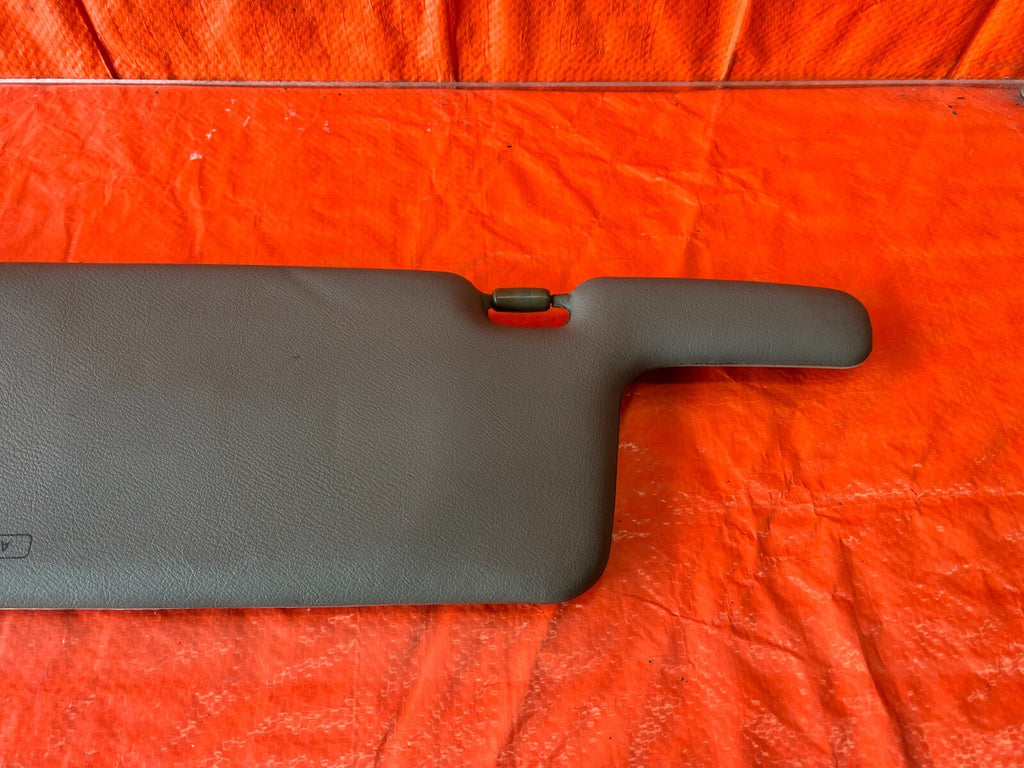 95 96 HONDA PRELUDE   SUN VISOR   PASSENGER RIGHT SIDE   GRAY COLOR   OEM #1385