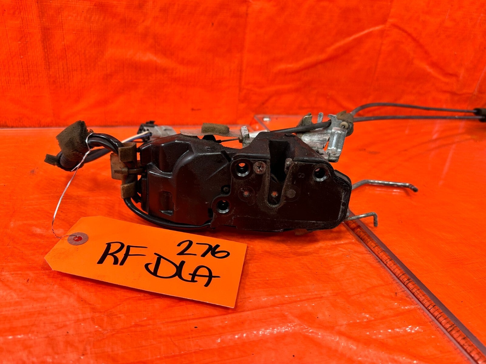 92 00 LEXUS SC300   PASSENGER RIGHT DOOR LOCK ACTUATOR LATCH   OEM #2764