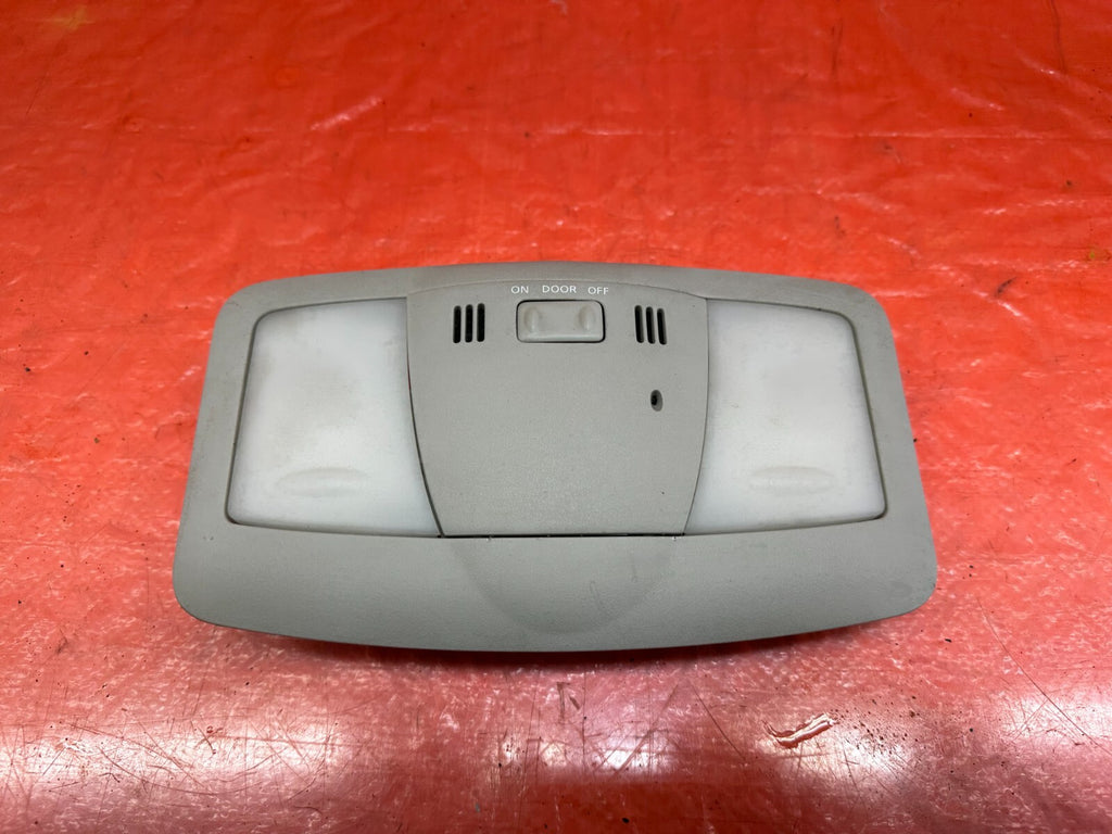 09 15 INFINITI G37 CONVERTIBLE   FRONT   DOME MAP READING LIGHT LAMP   OEM #2320