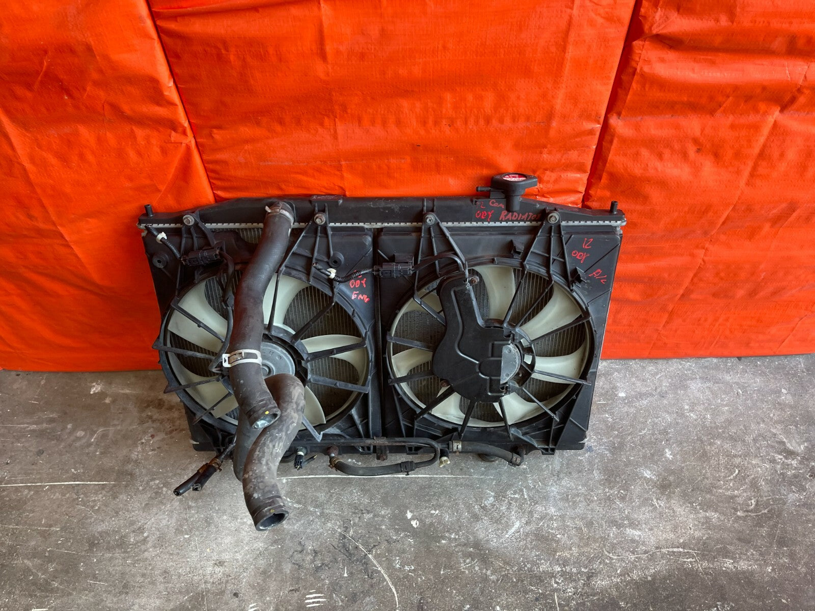 12 14 HONDA ODYSSEY   RADIATOR W/ COOLING FANS MODULES UPPER LOWER HOSES   OEM5