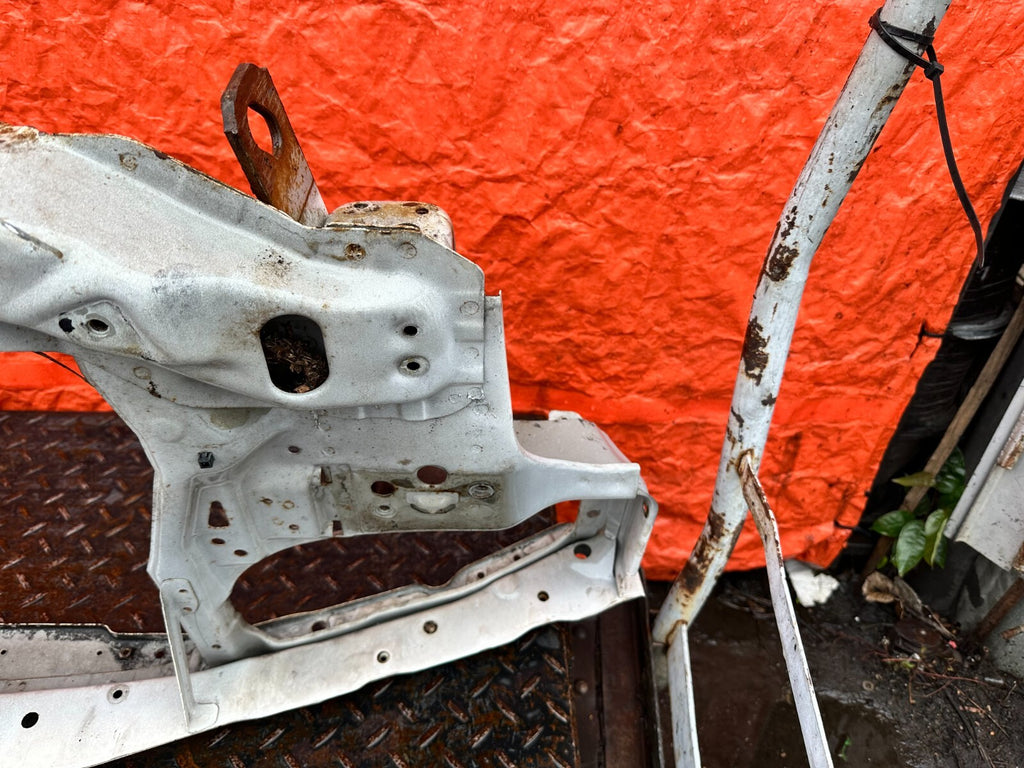 94 01 ACURA INTEGRA   RADIATOR SUPPORT CUT FRONT BULKHEAD    OEM FACTORY OE7