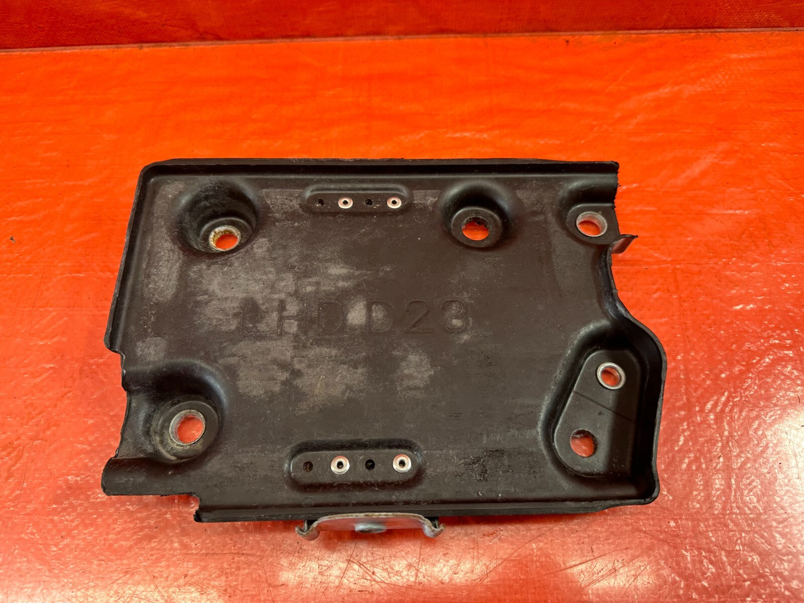 14 20 INFINITI Q50 / 17 20 Q60   BATTERY TRAY   64866 4GF0A   OEM #2221