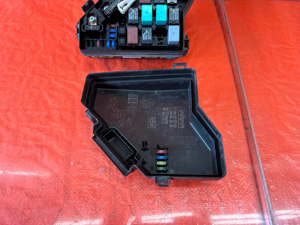 OEM 2008 08 HONDA CIVIC SI COUPE FUSE BOX EXTERIOR ENGINE BAY UNDER HOOD OEM 2231