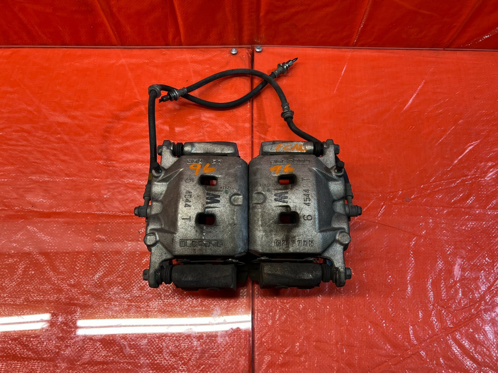 14 18 Q50 / 17 18 Q60 / 16 17 QX50   FRONT BRAKE CALIPERS   LEFT & RIGHT OEM #960