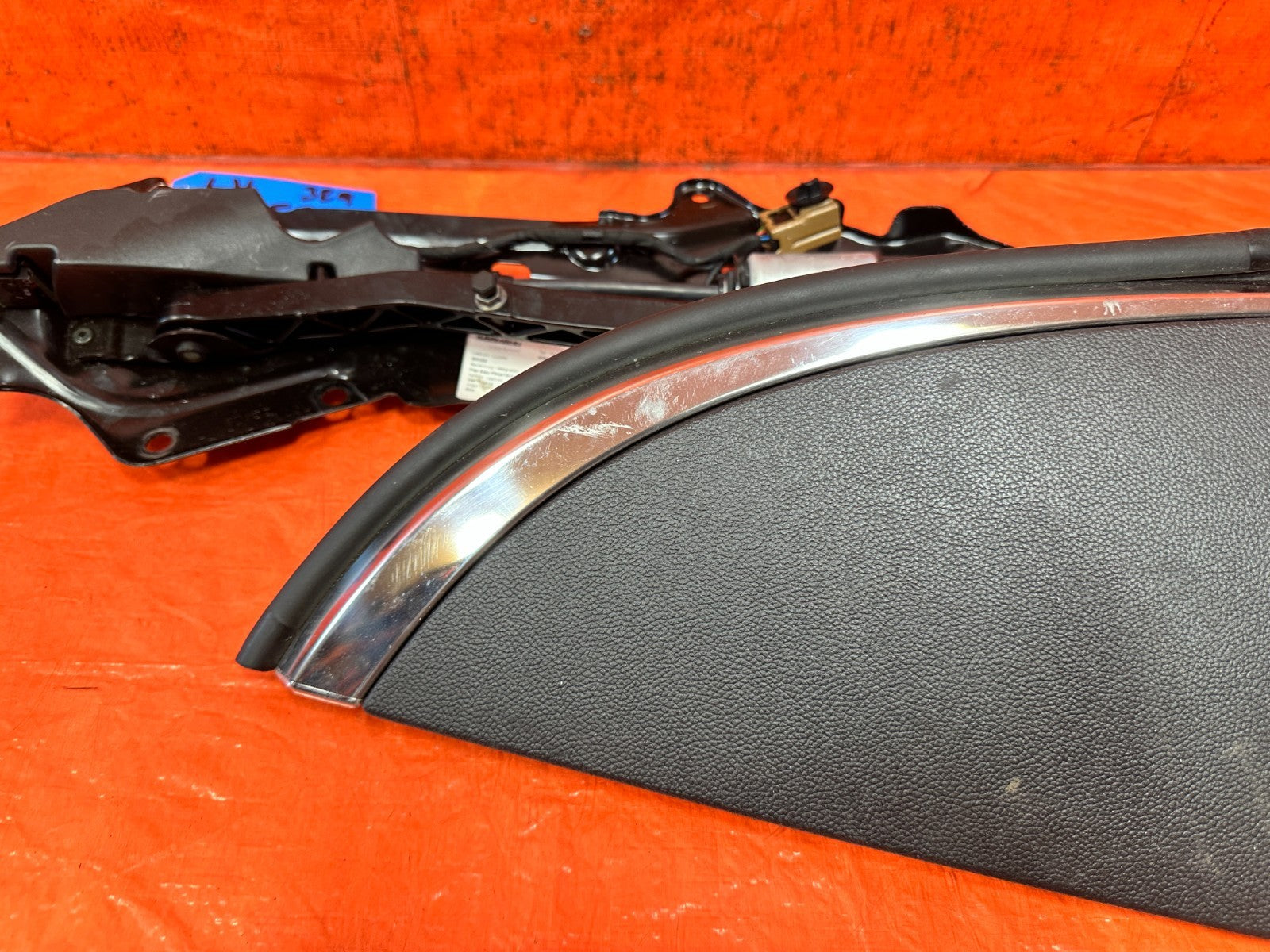09 15 INFINITI G37 Q60 CONVERTIBLE LEFT DRIVER REAR PARCEL SHELF FLAP #3292