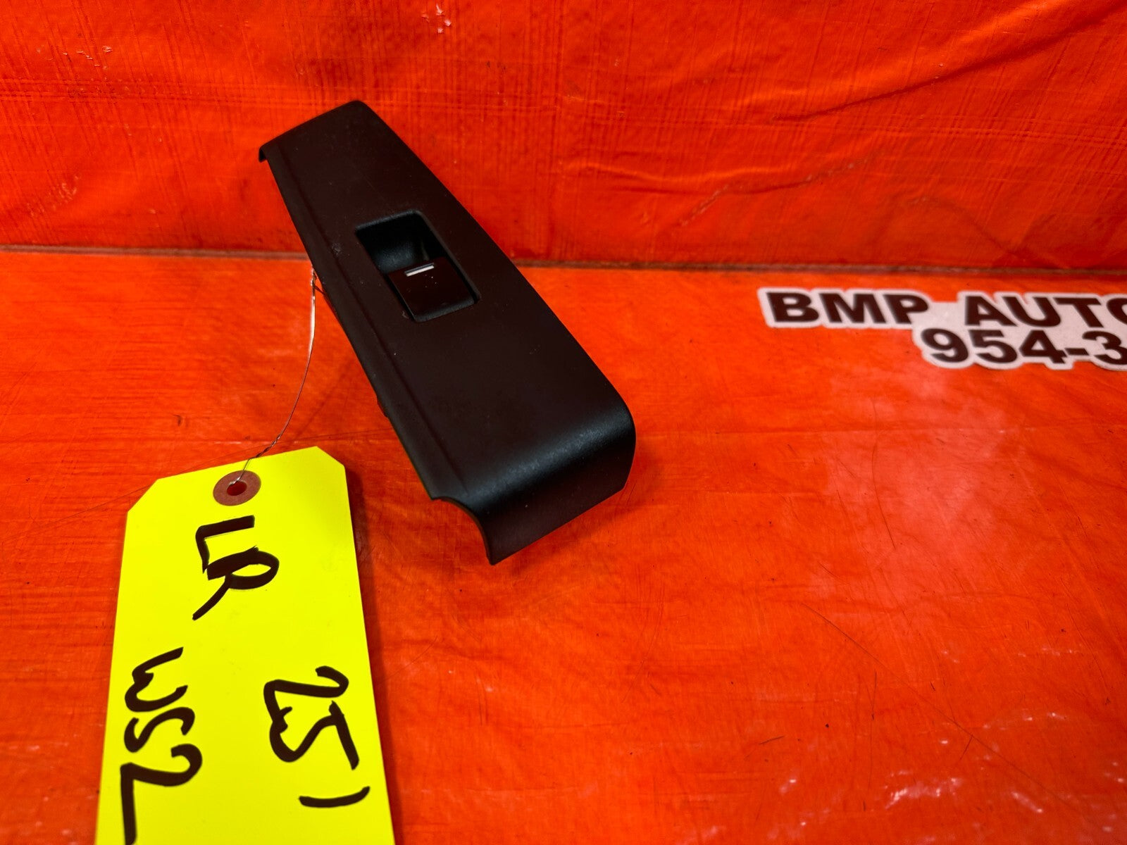 08 12 HONDA ACCORD SEDAN   DRIVER LEFT REAR   WINDOW SWITCH BUTTON   OEM #2511