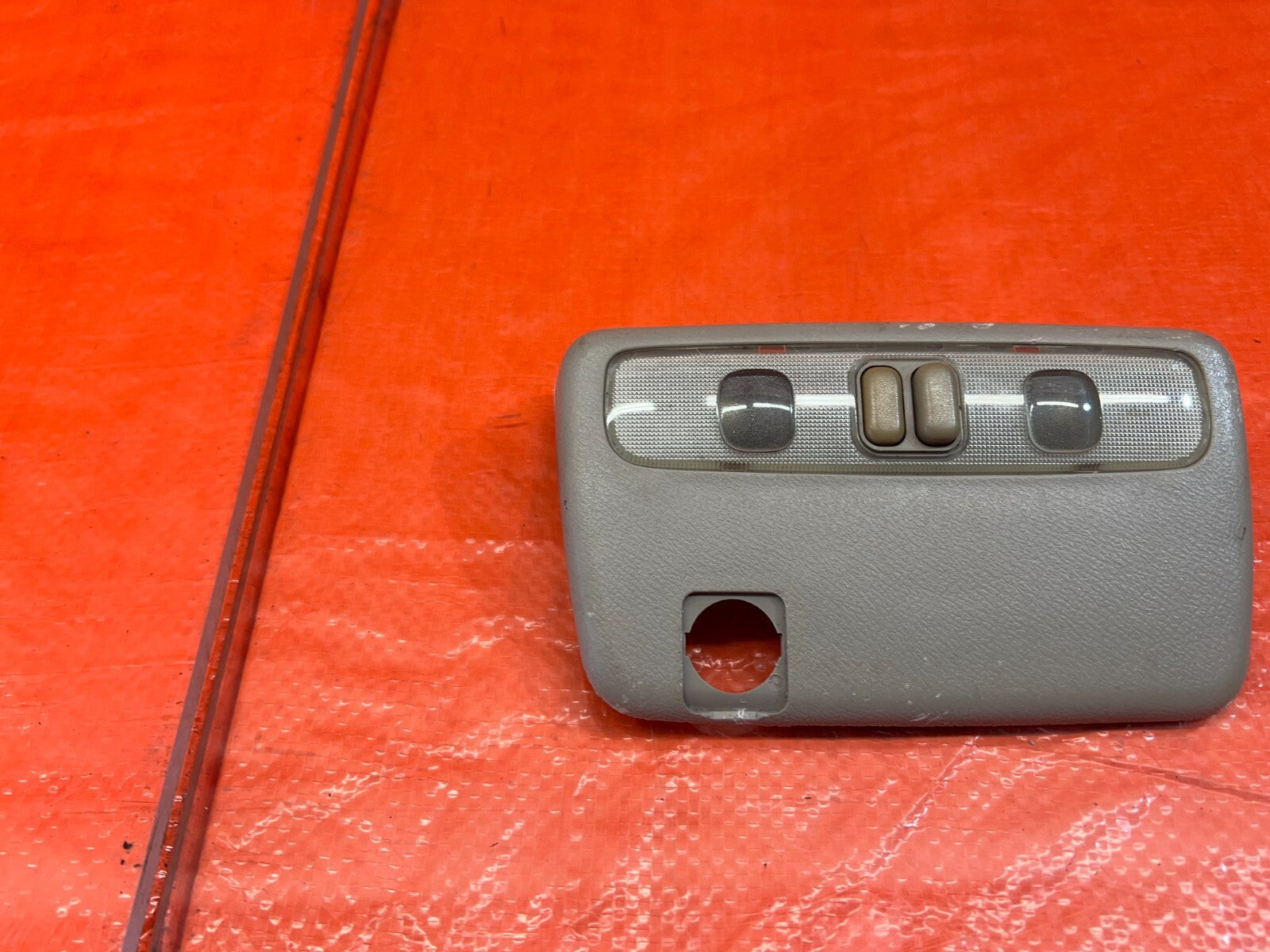 94 01 INTEGRA SEDAN   FRONT   DOME MAP READING LIGHT LAMP   GRAY   OEM #1615