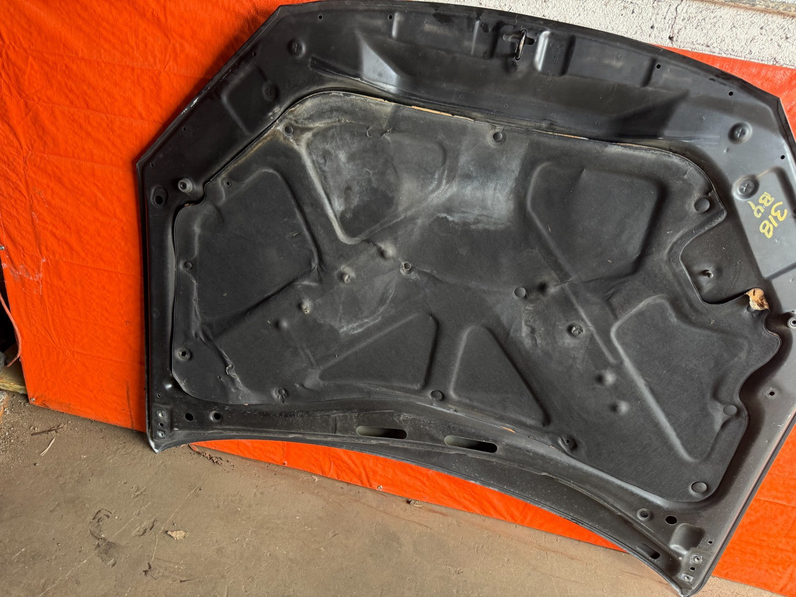 13 16 HYUNDAI GENESIS COUPE   HOOD BONNETT ASSEMBLY W/ ALL SCOOPS & TRIM OEM 31812