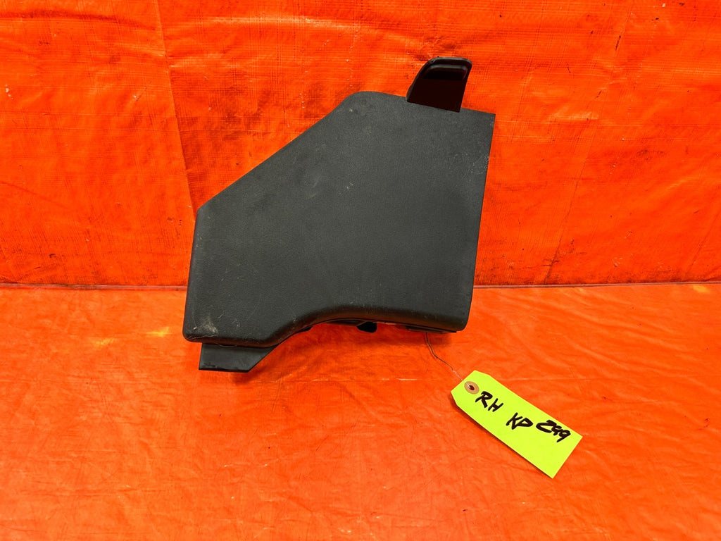 10 16 HYUNDAI GENESIS COUPE   KICK PANEL   PASSENGER RIGHT SIDE   BLACK OEM #2990