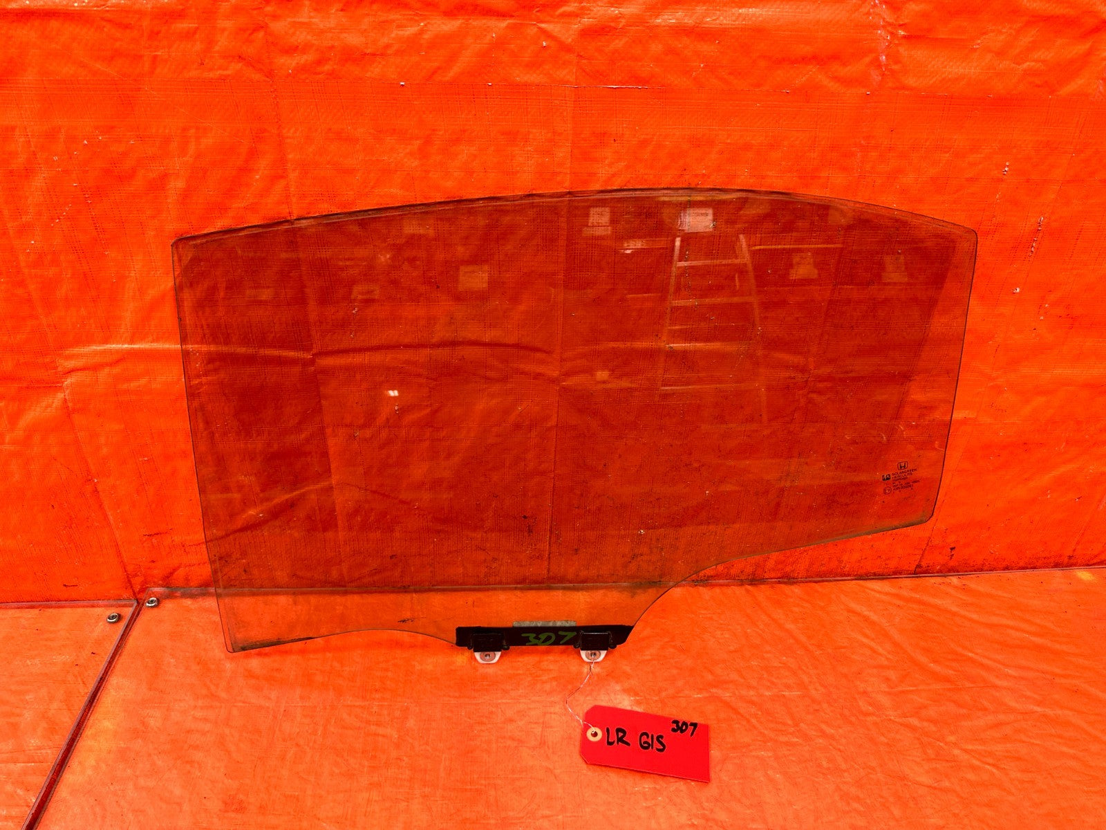 06 11 HONDA CIVIC SEDAN 4 DOOR   DRIVER LEFT REAR   DOOR GLASS   OEM #3070