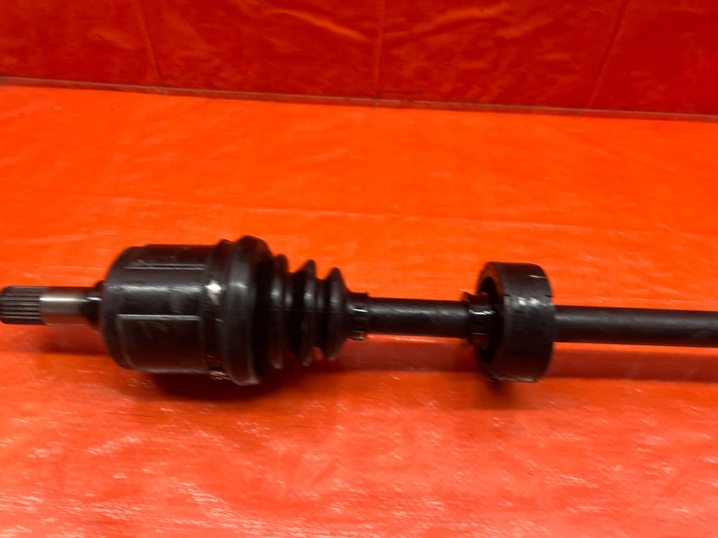 88 91 HONDA CRX DX & SI MODEL   MANUAL TRANSMISSION   DRIVER LEFT AXLE   OEM 8