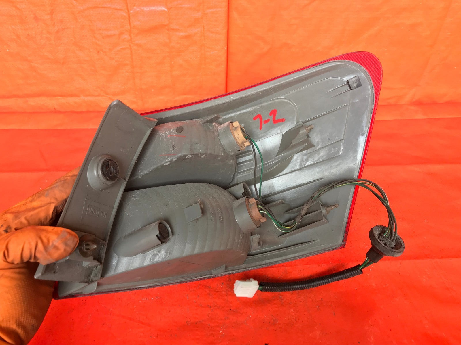 OEM 2010 2011 2012 NISSAN ROGUE DRIVER LEFT OUTER TAIL LIGHT LAMP L LH 10 11 127