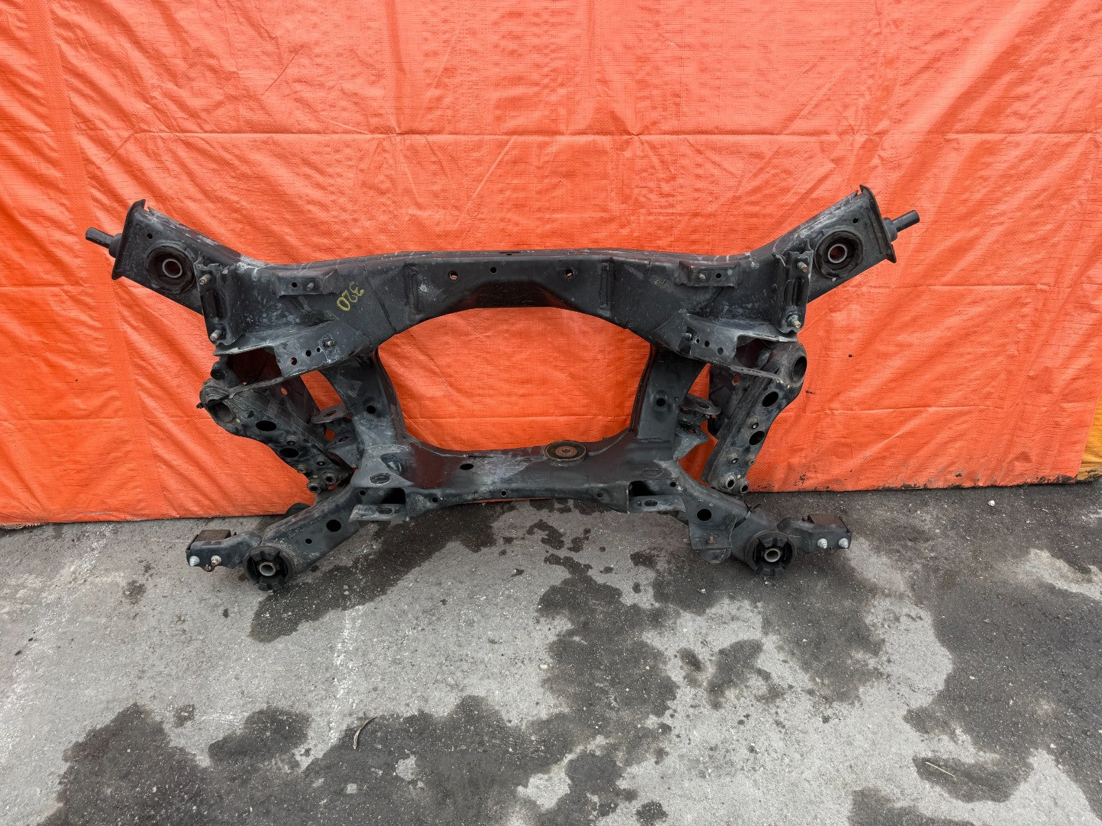 08 15 INFINITI G37 COUPE & CONVERTIBLE   REAR SUBFRAME CROSSMEMBER K FRAME   32014
