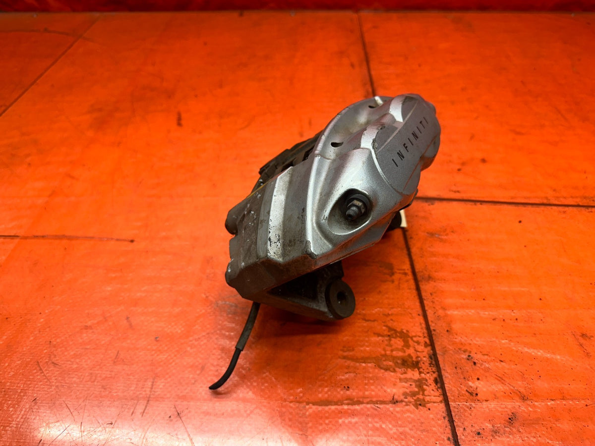 08-15 G37 Q60 14-23 Q50 SPORT - AKEBONO - PASSENGER RIGHT FRONT CALIPER OEM 3452