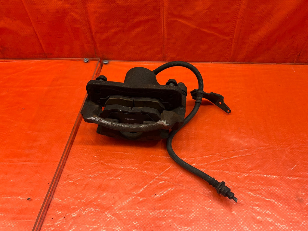 98 02 HONDA ACCORD SEDAN   PASSENGER RIGHT FRONT BRAKE CALIPER   OEM #1678