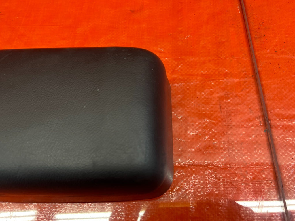 97 01 HONDA PRELUDE   ARM REST LID TOP COVER PORTION   OEM FACTORY #1203