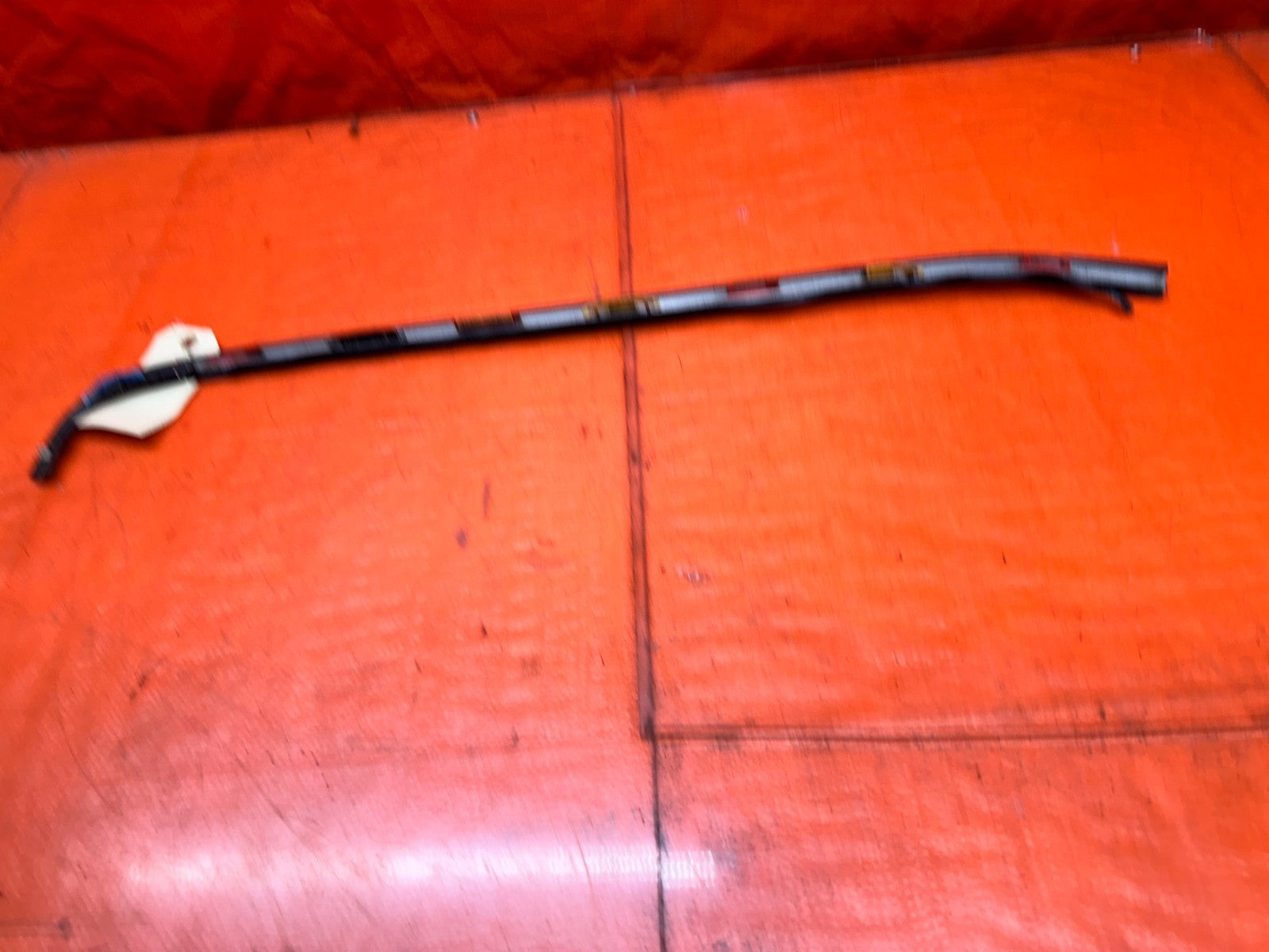 94-01 ACURA INTEGRA 4D SEDAN RIGHT PASSENGER WINDSHIELD WEATHERSTRIP OEM #34014