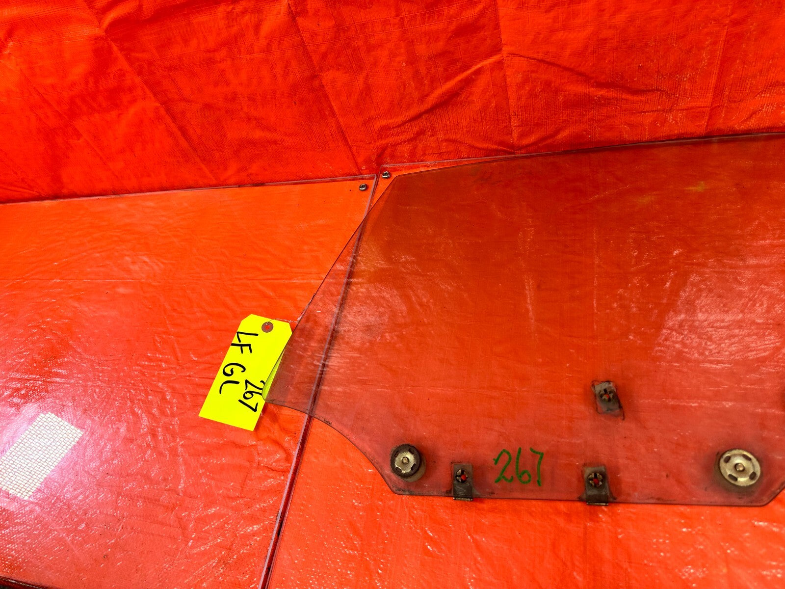 90 97 MAZDA MX 5 MIATA   DOOR GLASS WINDOW   DRIVER LEFT SIDE OEM FACTORY #2678