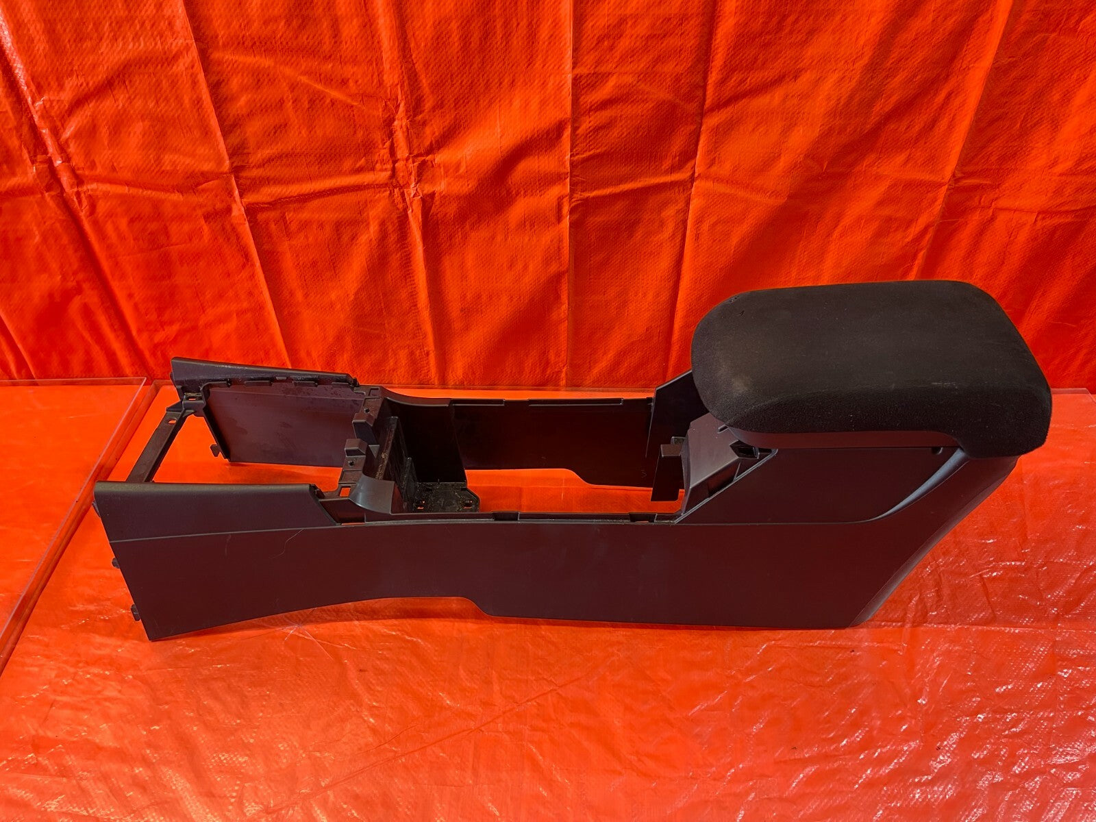 08 15 LANCER EVOLUTION X 10   ARM REST CENTER CONSOLE   SUEDE   OEM FACTORY #780
