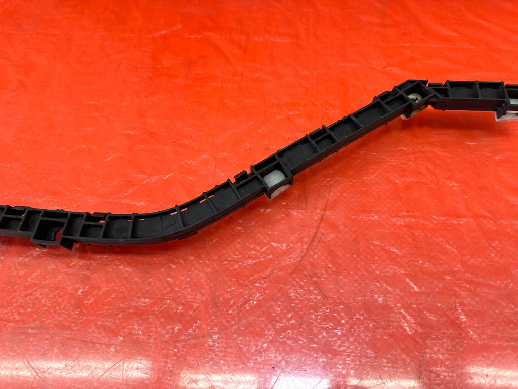 04 08 ACURA TSX   LEFT REAR   BUMPER BRACKET CLIP SPACER RETAINER   OEM #1966