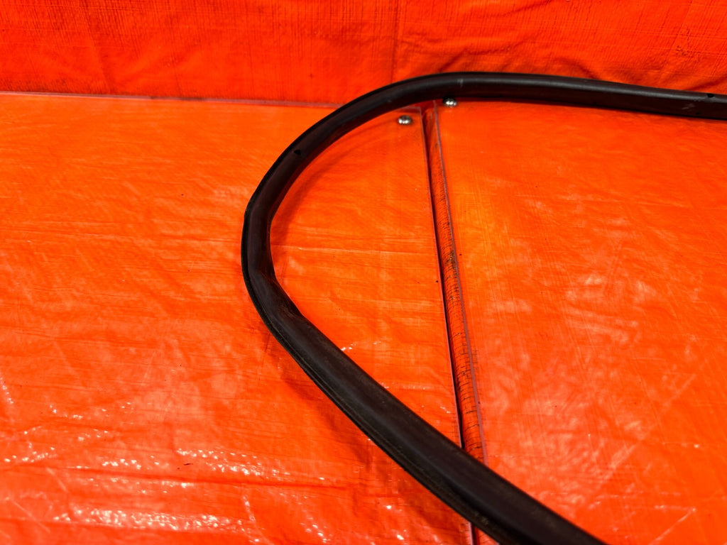 06 11 CIVIC 4D SEDAN   DRIVER LEFT FRONT WEATHER STRIP SEAL GASKET OEM #27011