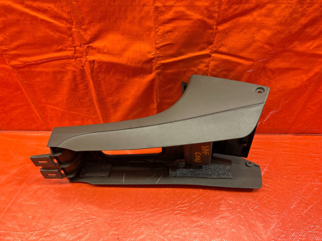 94 01 ACURA INTEGRA   AUTOMATIC SHIFTER CENTER CONSOLE TRIM BEZEL   OEM #16210