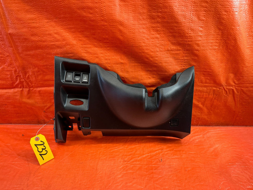 08 15 INFINITI G37 Q60 COUPE   KNEE TRIM UNDER STEERING COLUMN LOWER COVER   2320