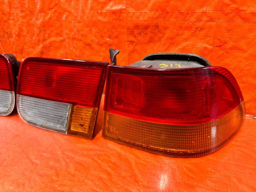 96 98 HONDA CIVIC COUPE 2 DOOR   RED WHITE ORANGE   STANLEY   OEM TAIL LIGHTS2