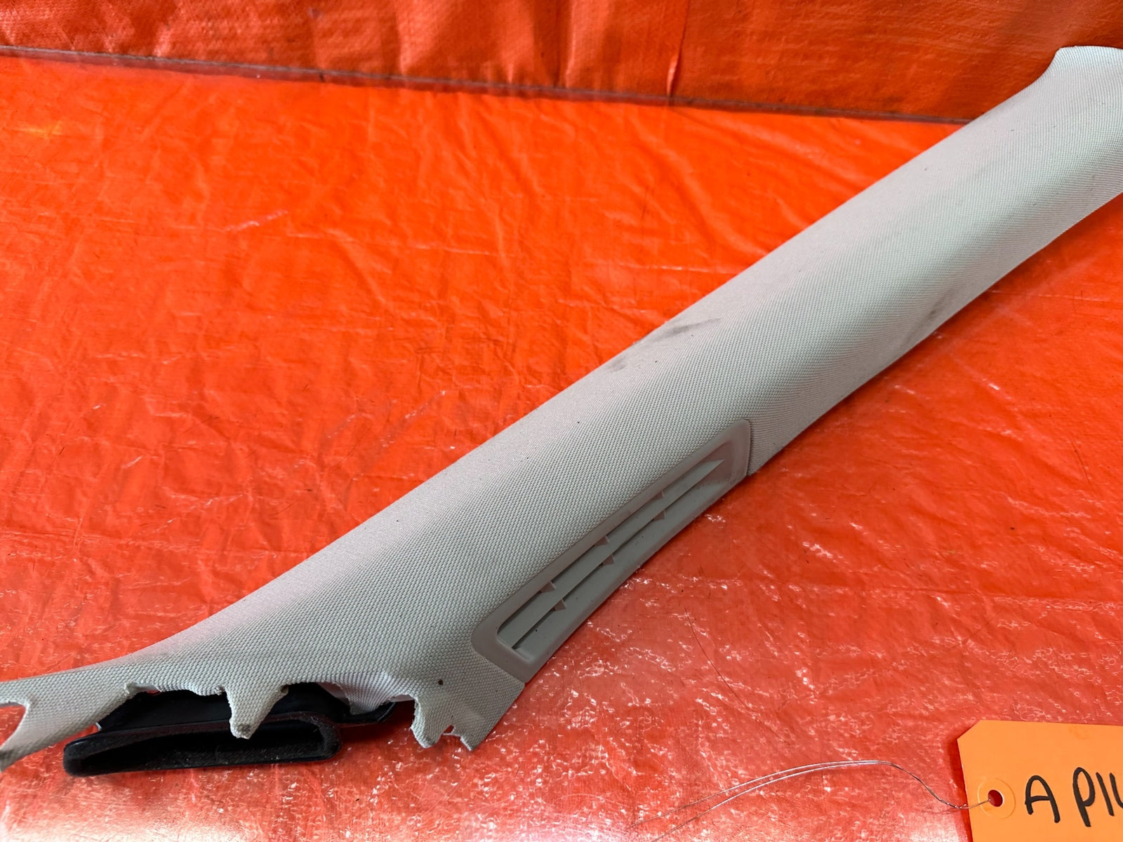 14 20 INFINITI Q50   PASSENGER RIGHT A PILLAR GARNISH TRIM   OEM FACTORY OE #2225