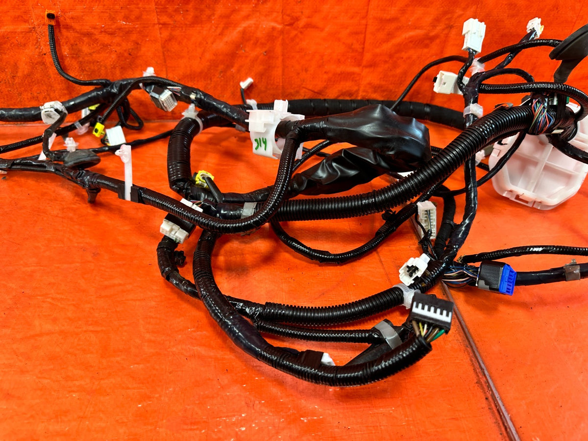 16-17 INFINITI Q50 RED SPORT 400 - INTERIOR FLOOR BODY HARNESS - 24014 6HB6A 3149