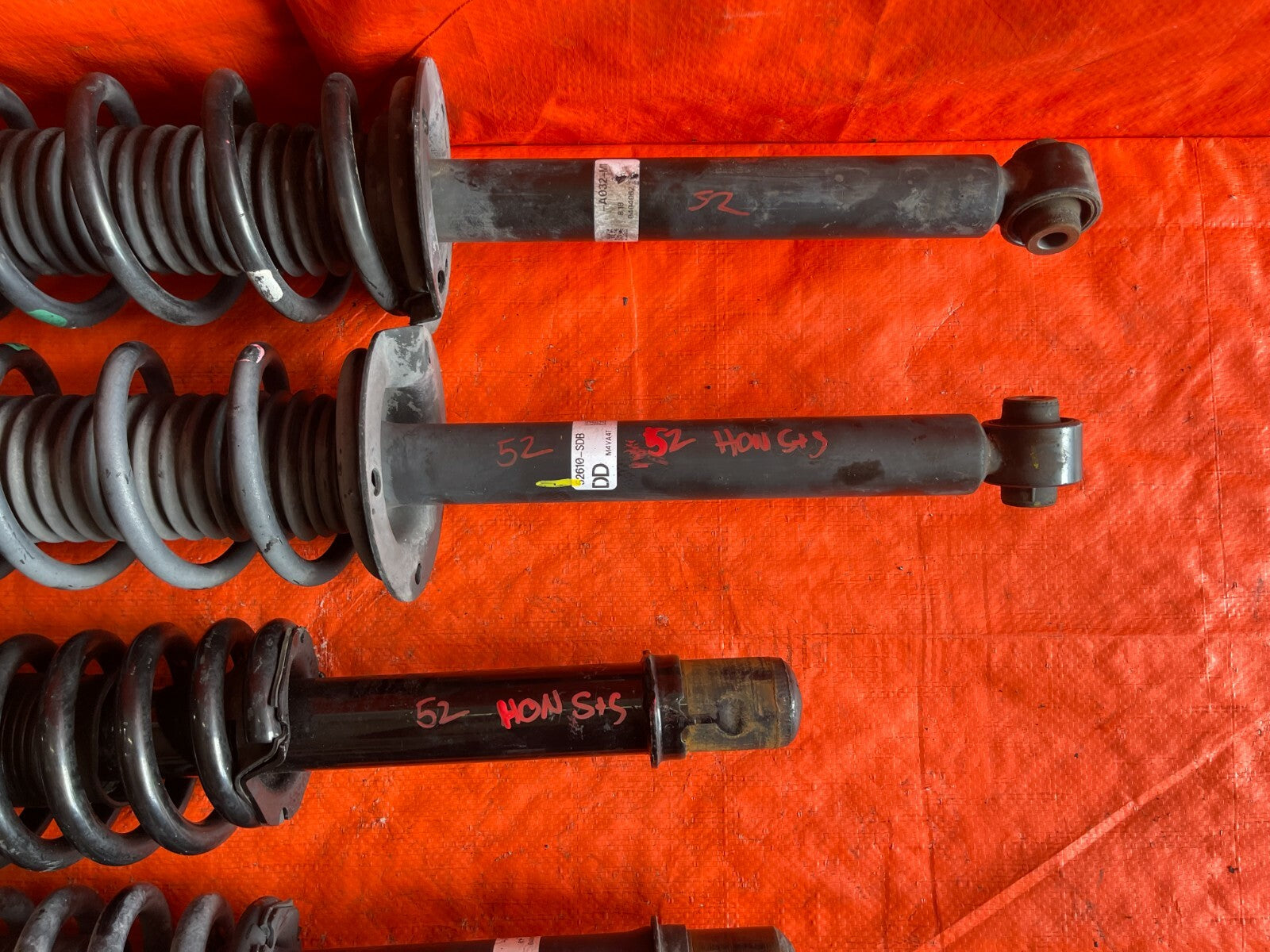 03 05 HONDA ACCORD   4D SEDAN V6 MODEL ONLY   FACTORY SUSPENSION SHOCKS SPRINGS7