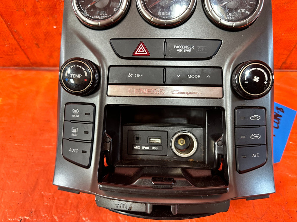 13 16 HYUNDAI GENESIS COUPE   AC HEATER CLIMATE CONTROL W/ OIL FUEL TORQUE GAUGE4