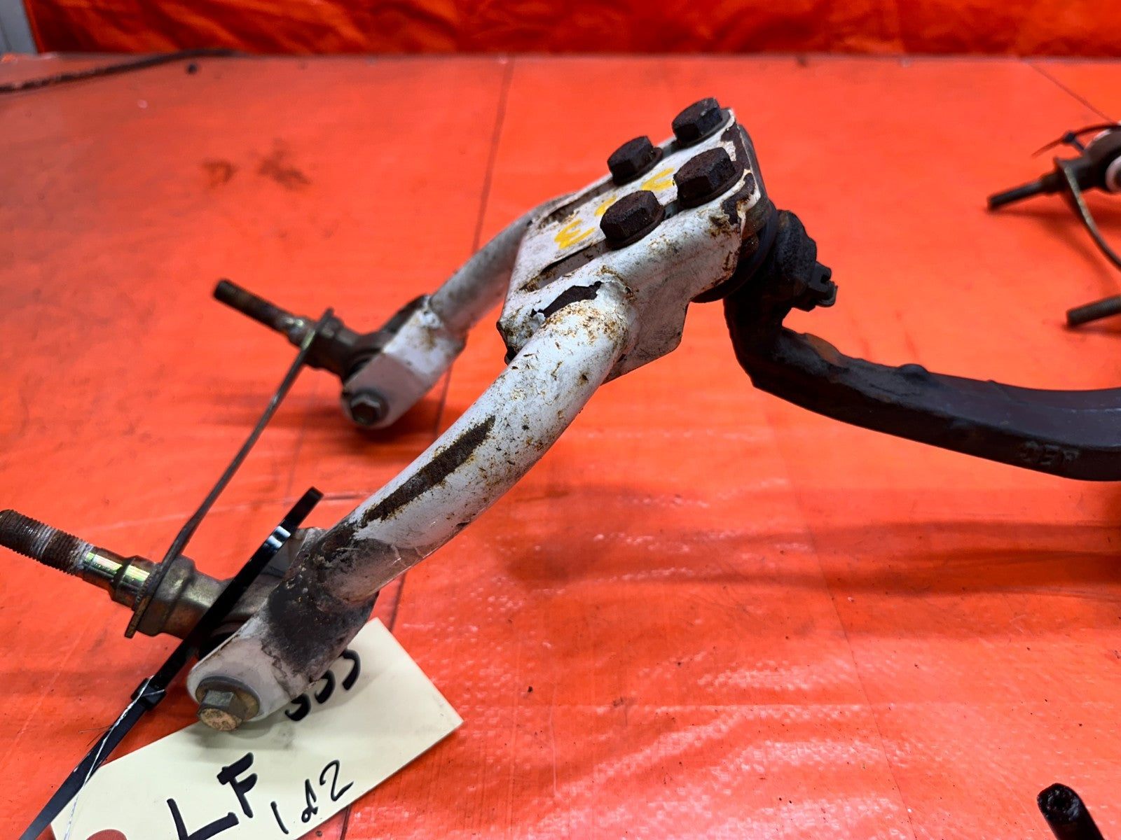 92 95 HONDA CIVIC EX   FRONT KNUCKLE SPINDLE BRAKE CONVERSION CALIPERS OEM #3338