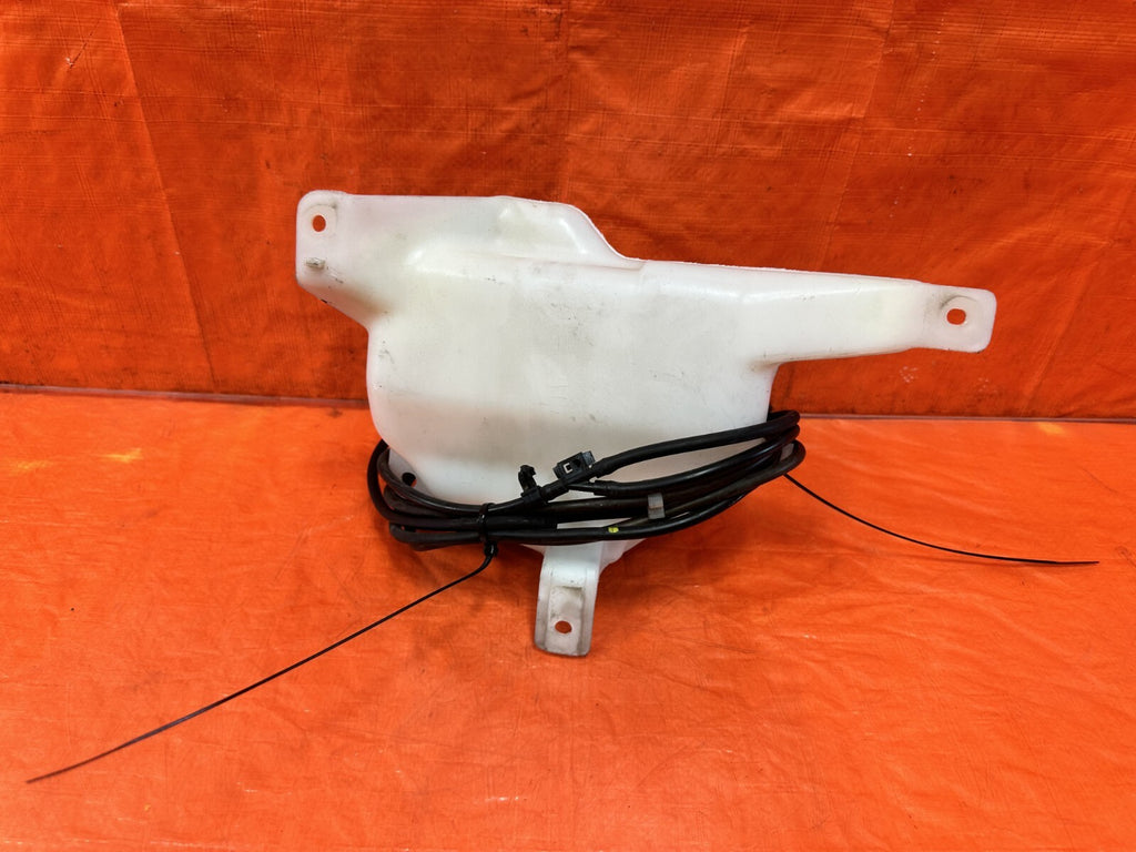 02 06 ACURA RSX TYPE S   WINDSHIELD WIPER RESERVOIR W/ MOTOR   OEM OE #2713