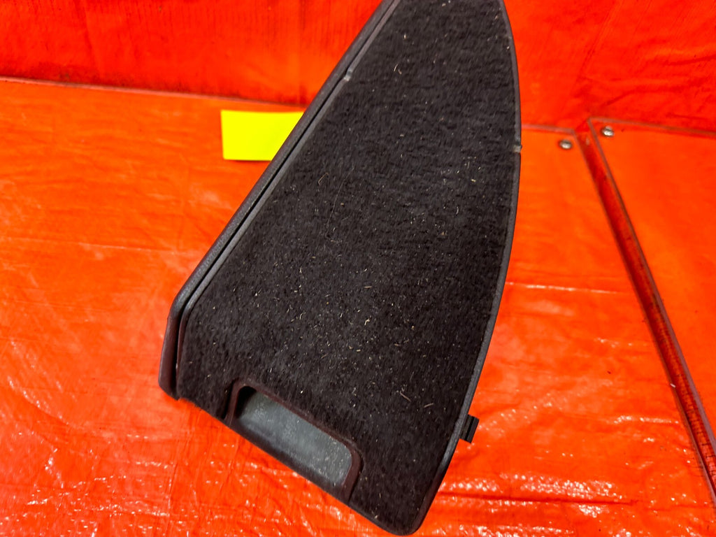 88 89 HONDA CRX DX   DRIVER LEFT REAR CARGO STORAGE COMPARTMENT OEM #2772