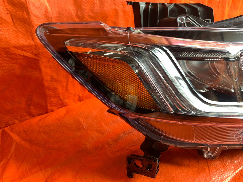 OEM 2018 2019 18 19 HONDA ACCORD PASSENGER RIGHT HEADLIGHT HEADLAMP W/ HALO HI6
