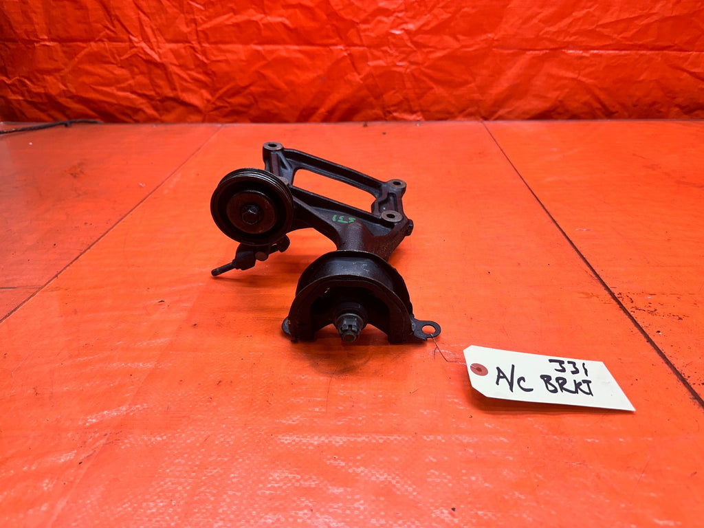 94 01 ACURA INTEGRA 1.8L B18B1 AC COMPRESSOR BRACKET TENSIONER OEM #3311