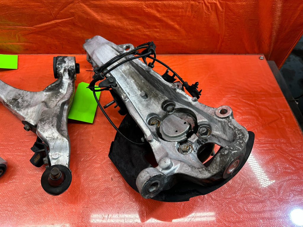 09 13 INFINITI G37 4D   RWD   LEFT FRONT SPINDLE W/ UPPER & LOWER CONTROL ARMS12