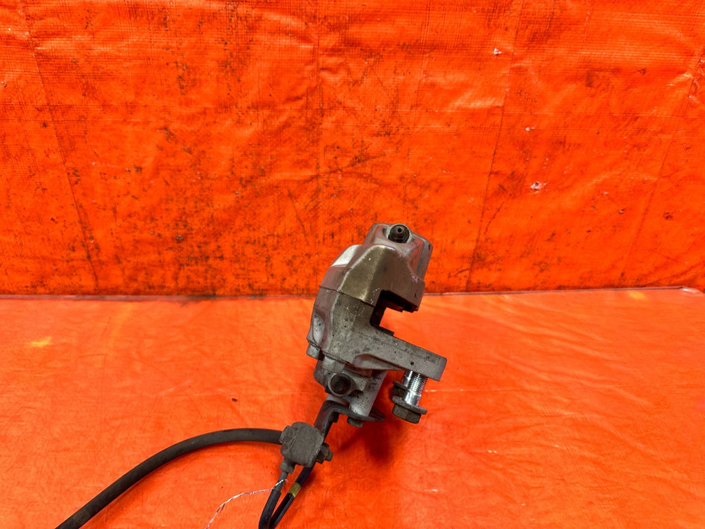 08 15 G37 Q60 14 23 Q50 SPORT   AKEBONO   PASSENGER RIGHT REAR CALIPER OEM 3294