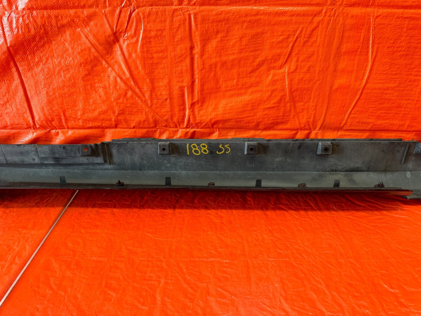 08 15 INFINITI G37 Q60 COUPE   SIDE SKIRT ROCKER MOLDING TRIM LEFT SIDE OEM #18815
