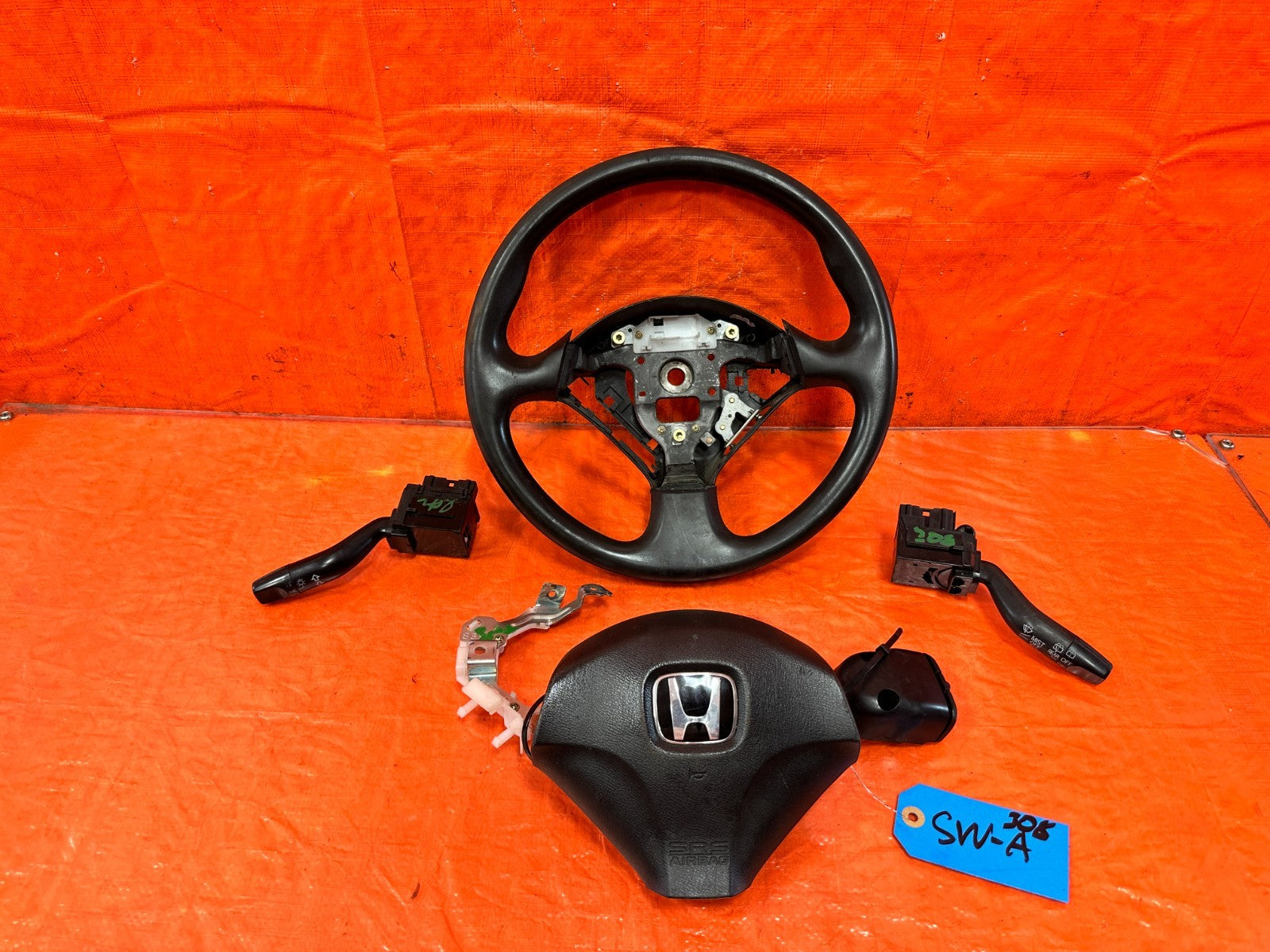 02-05 HONDA CIVIC SI EP3 HATCHBACK - STEERING WHEEL - OEM 3081