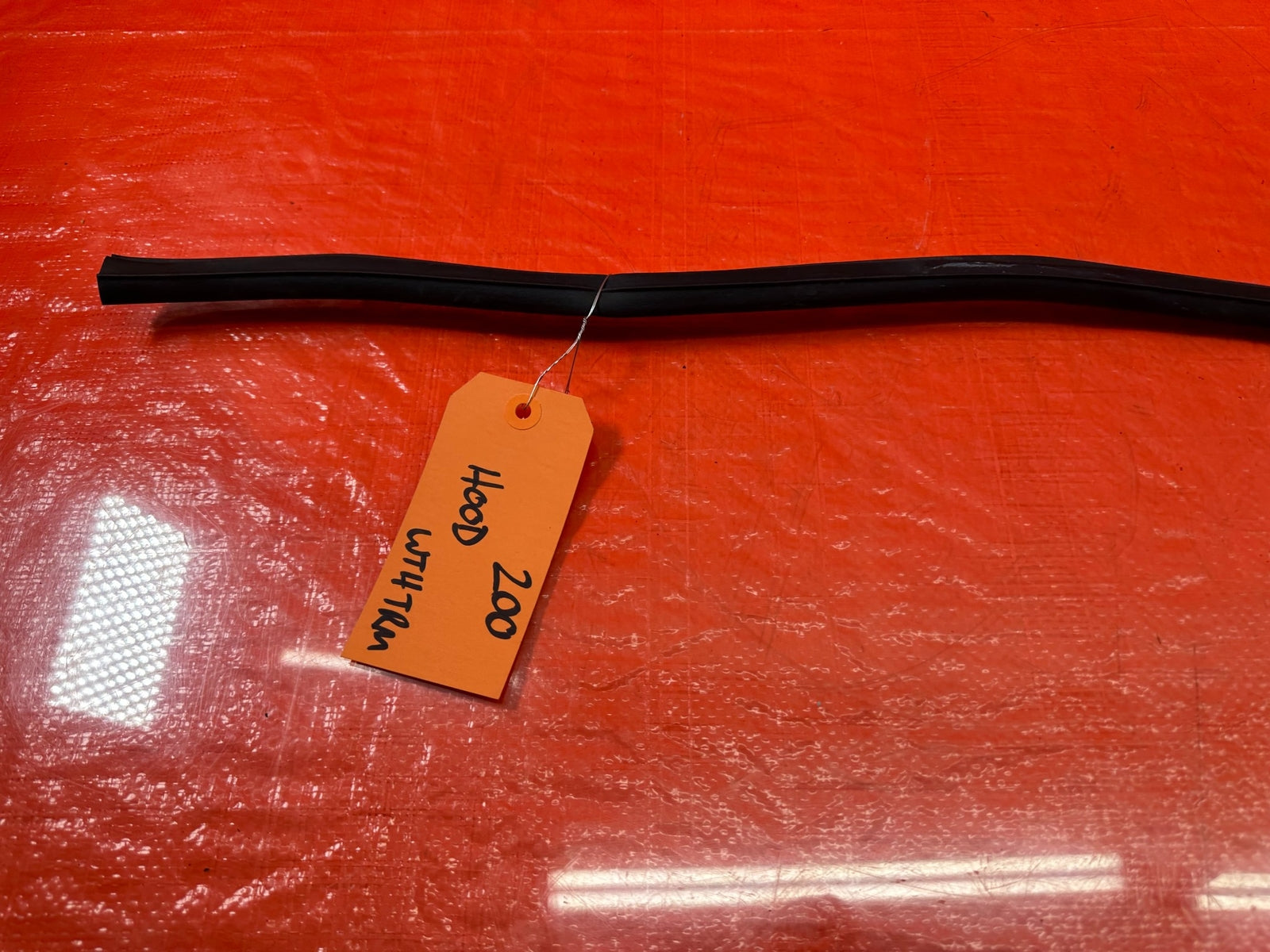 17 20 INFINITI Q60   HOOD BONNETT   UPPER WEATHER STRIP RUBBER TRIM SEAL OEM 2006