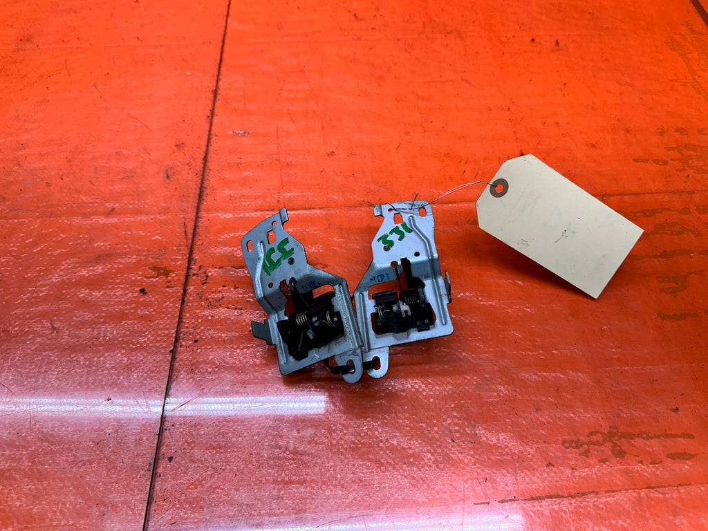 94 01 ACURA INTEGRA LEFT RIGHT INTERIOR INSIDE DOOR HANDLE SET OEM #3314